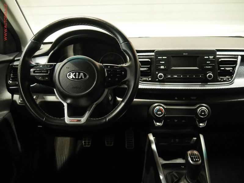 Kia Rio (2020) 1.0 TGDI, ČR, AC, temp - fotka 11 z 18