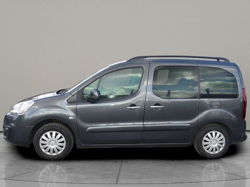 Peugeot Partner Tepee 1,6HDi TEPEE ČR 1.MAJITEL ! - fotka 2 z 32