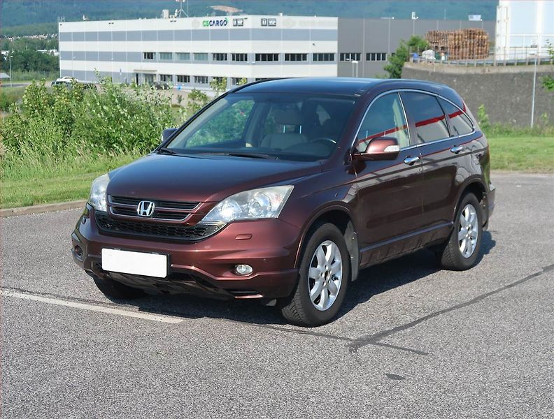 Honda CR-V (2012) 2.2 i-DTEC, 4X4, Xenony - fotka 2 z 13