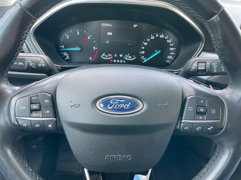 Ford Focus (2022) Active Com. 1.5TDCi! Tažné! - fotka 25 z 39