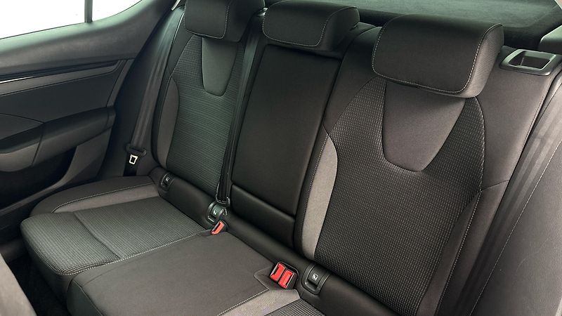 Škoda Octavia 1.5 TSI Ambition - fotka 16 z 25