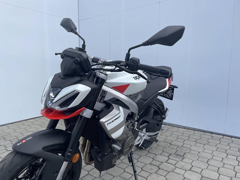 Aprilia Tuono 457 EU5+ - fotka 8 z 11
