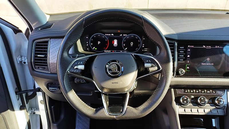 Škoda Kodiaq 2.0 TSI 140kW 4x4 7 míst - ČR - fotka 18 z 26
