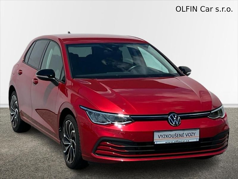 Volkswagen Golf 1,5 TSi 110 kW LIFE  8 - fotka 7 z 24