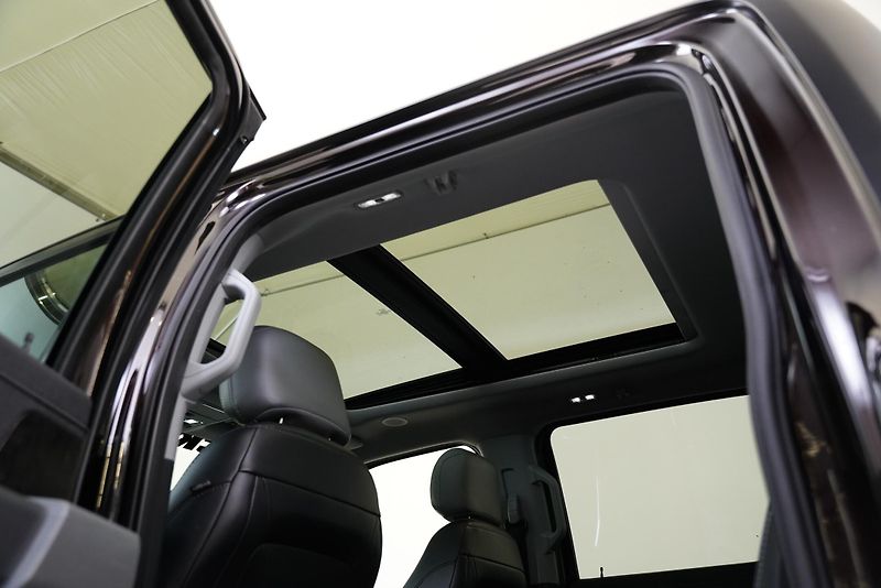 Ford F-150 - fotka 27 z 29
