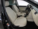 Škoda Rapid (2013) Ambition 1.6 TDI, Navi - náhled 9