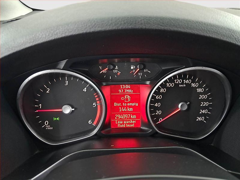 Ford S-MAX (2014) 2.0 TDCi, 7 míst, Navi - fotka 11 z 23