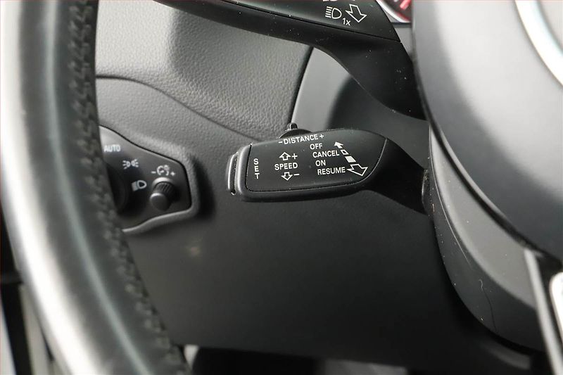 Audi Q5 (2016) S line 2.0 TDI, 4X4, Automat - fotka 13 z 19