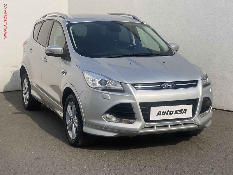 Ford Kuga (2016) 2.0 TDCi 4x4, Titanium, AT - fotografie inzerátu