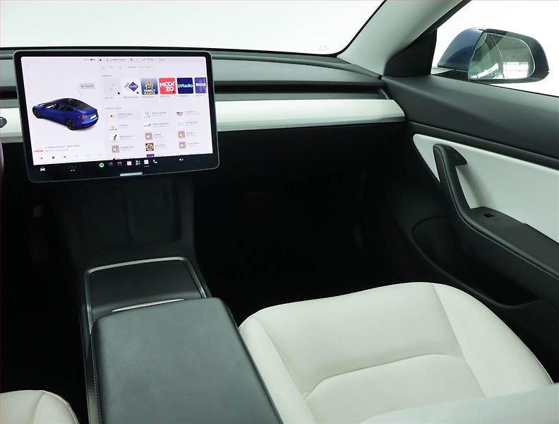 Tesla Model 3 (2020) Long Range 4WD 74kWh, SoH 89% - fotka 8 z 21