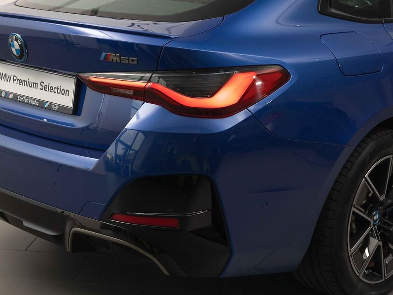 BMW i4 M50 xDrive - fotka 9 z 22