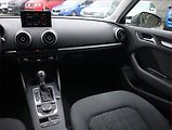 Audi A3 (2016) 1.4 TFSI, Automat, Bi-Xenony - náhled 8