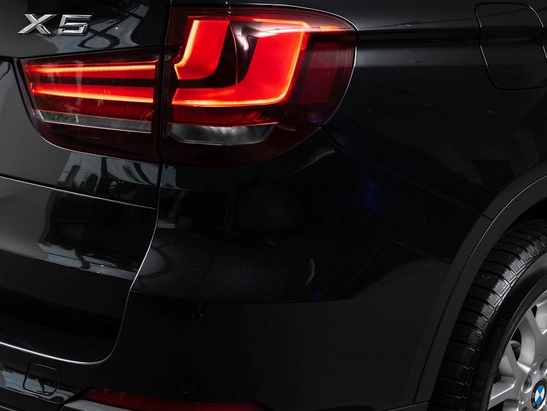 BMW X5 xDrive30d - fotka 10 z 23