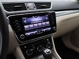 Škoda Superb 2,0 TDI 147kW Style 4x4 Kůže - náhled 23