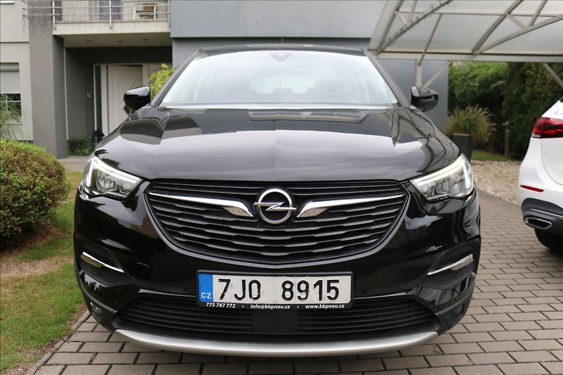 Opel Grandland X 1,2 96Kw,Turbo , Tažné - fotka 2 z 38