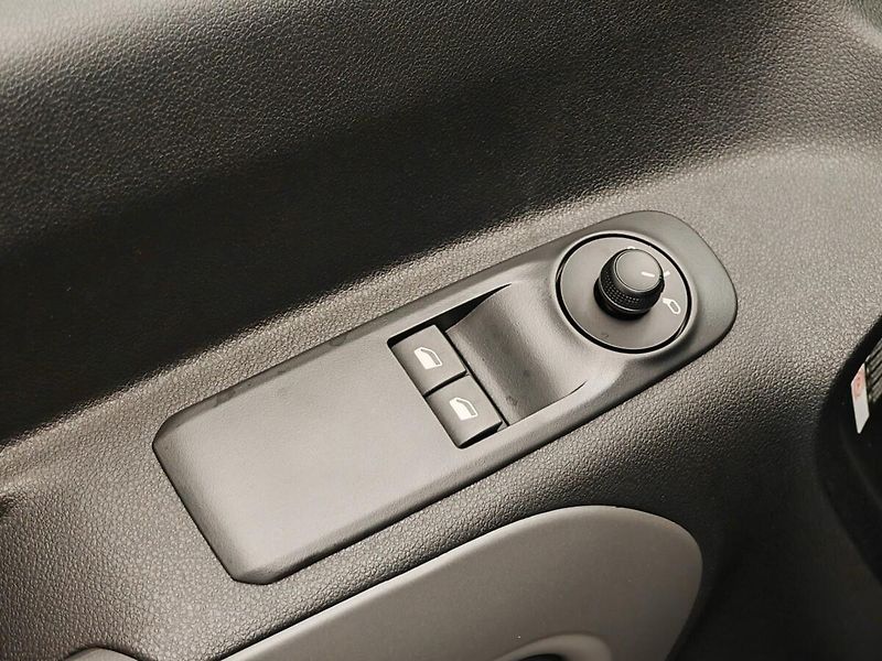 Toyota ProAce City Verso Full Electric (50kWh) Business - fotka 16 z 27