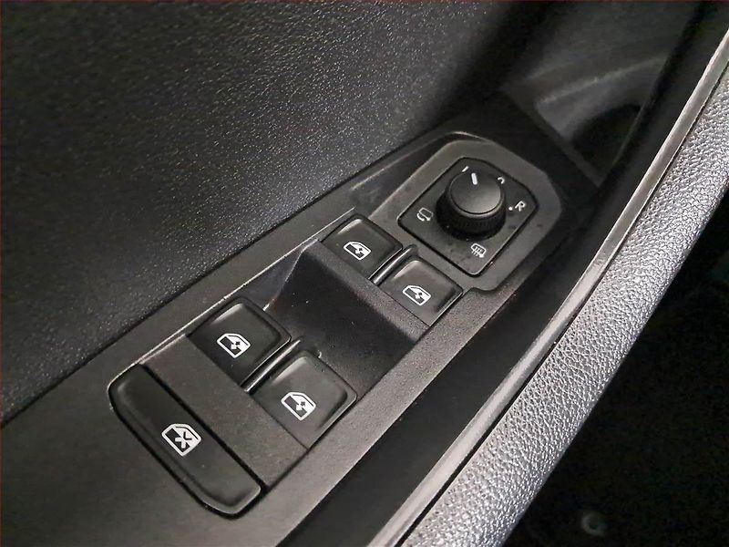 Škoda Karoq (2021) Style 2.0 TDI - fotka 16 z 16