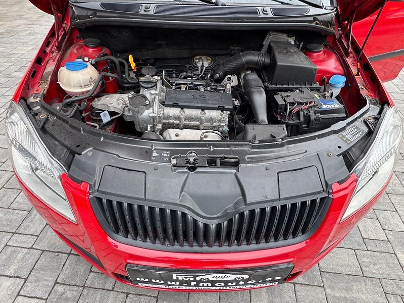 Škoda Roomster (2009) 1.2 HTP - fotka 26 z 28