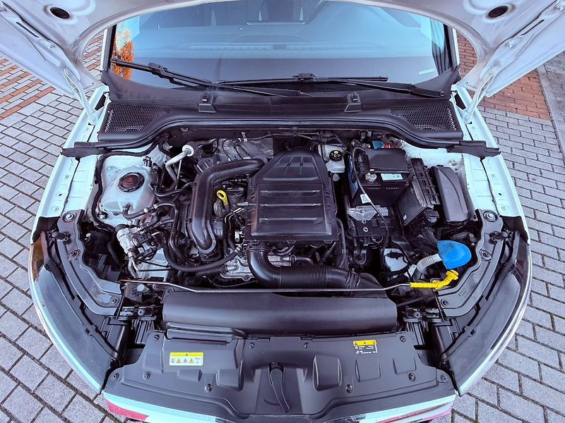 Škoda Scala 1.0 TSi CNG Style, ČR - fotka 27 z 28