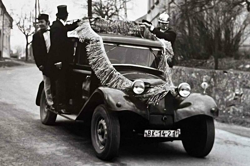 Fotosoutěž: Svatební auto 4. kolo
