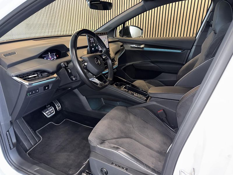 Škoda Enyaq 80x 4X4 Sport Tep.Čerp Záruka - fotka 6 z 42