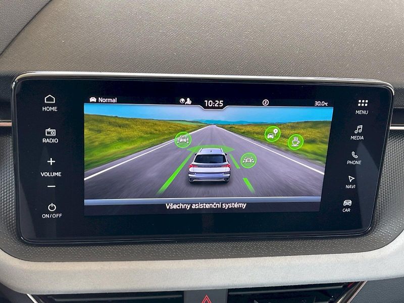 Škoda Kamiq (2025) 1.5 TSI 110kW Top Selection - fotka 15 z 34