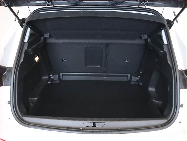 Opel Grandland X (2023) 1.2 Turbo - fotka 14 z 23
