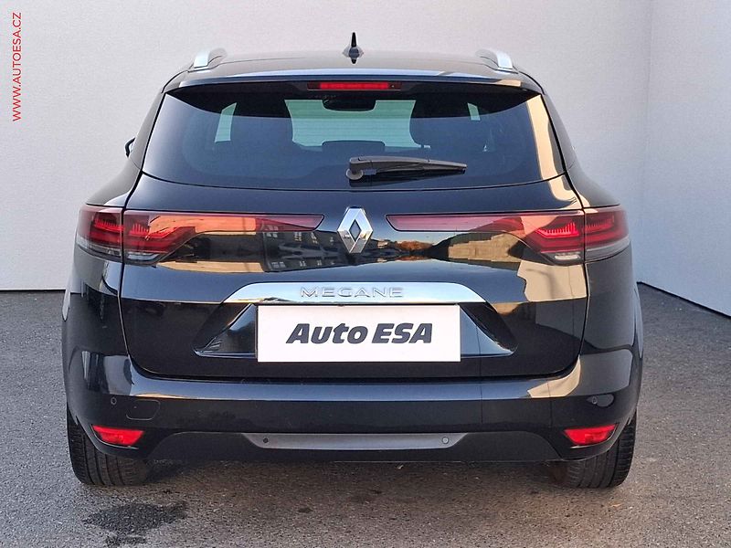 Renault Mégane (2023) 1.3 TCe, LED, navi, kamera - fotka 5 z 18