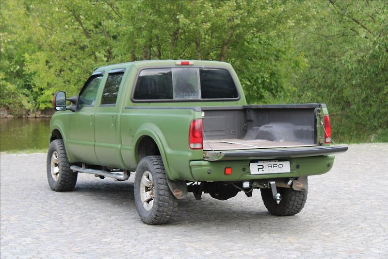 Ford F-250 6.0L TD V8/SUPER-DUTY/H.DAVIDS - fotka 10 z 43