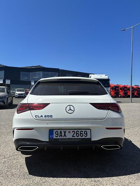 Mercedes-Benz CLA (2023) 200 shooting brake - fotka 5 z 15
