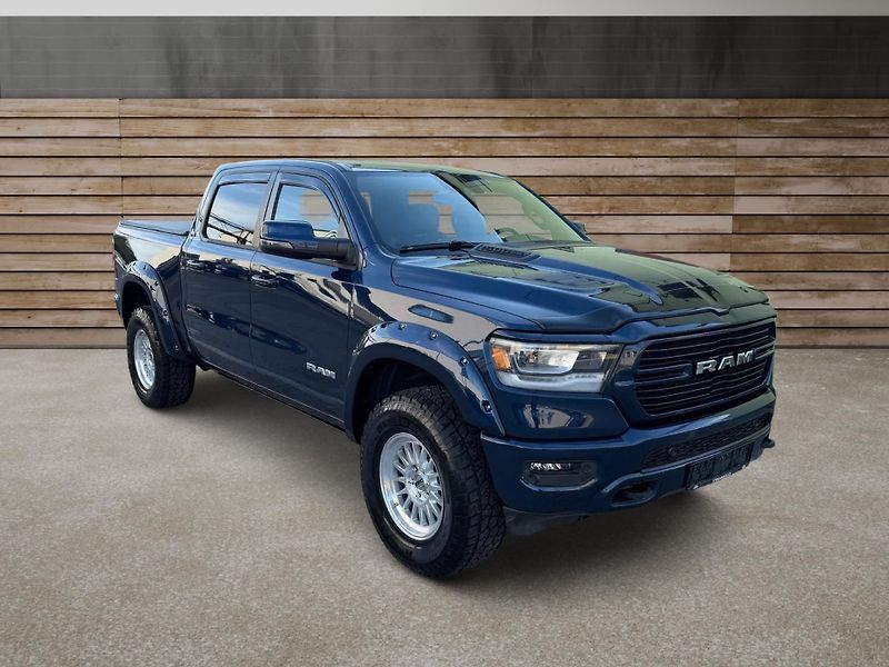 Dodge RAM (2024) +LARAMIE+OFFROAD PAKET+ - fotografie inzerátu