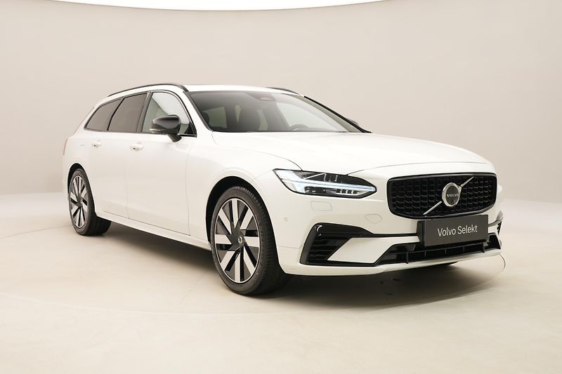Volvo V90 T8 AWD RECHARGE DARK ULTRA - fotka 15 z 65