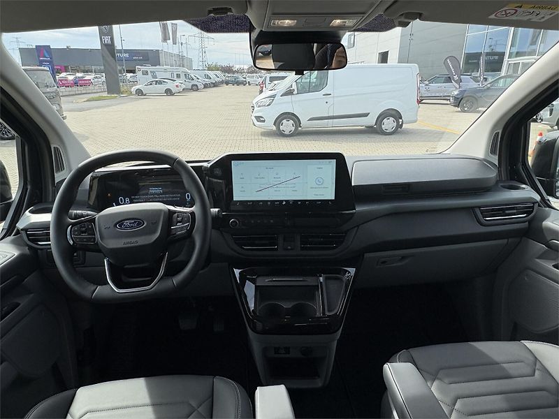 Ford Tourneo Custom (2025) Titanium X L1, Tourneo, 2.0 Ec - fotka 15 z 19