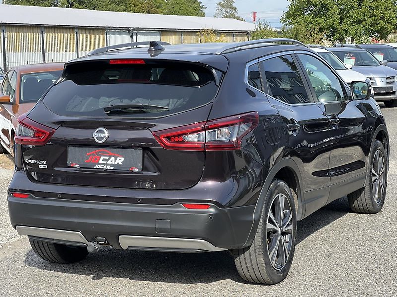 Nissan Qashqai 1.3DIG-T KAMERA PŮVOD ČR - fotka 7 z 40