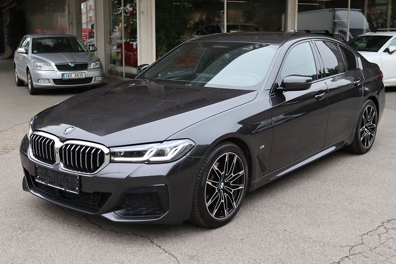 BMW Řada 5 540D XDRIVE G30 M-PAKET 250kW - fotka 17 z 50