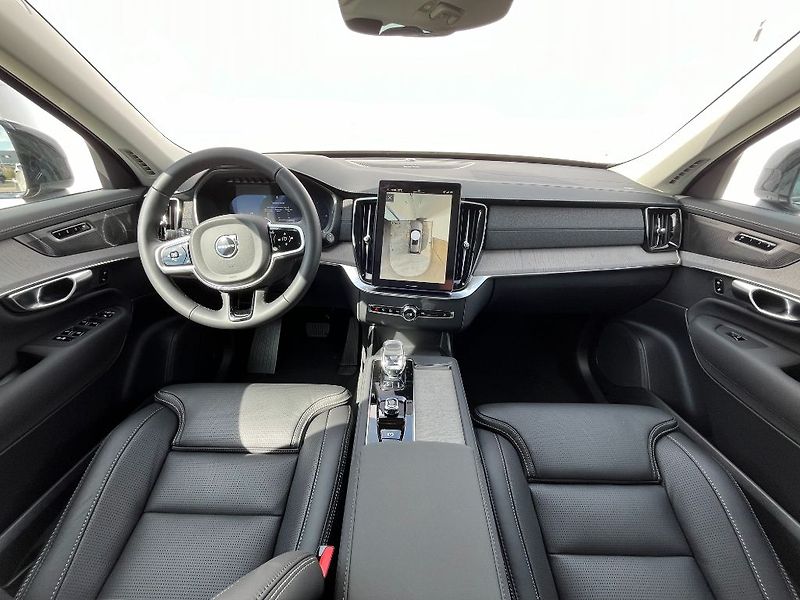 Volvo XC90 PLUS DARK T8 RECHARGE AWD 335k - fotka 11 z 22