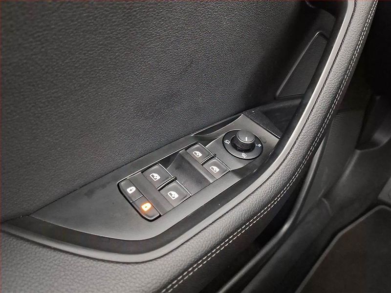 Škoda Superb (2023) 2.0 TDI - fotka 22 z 24