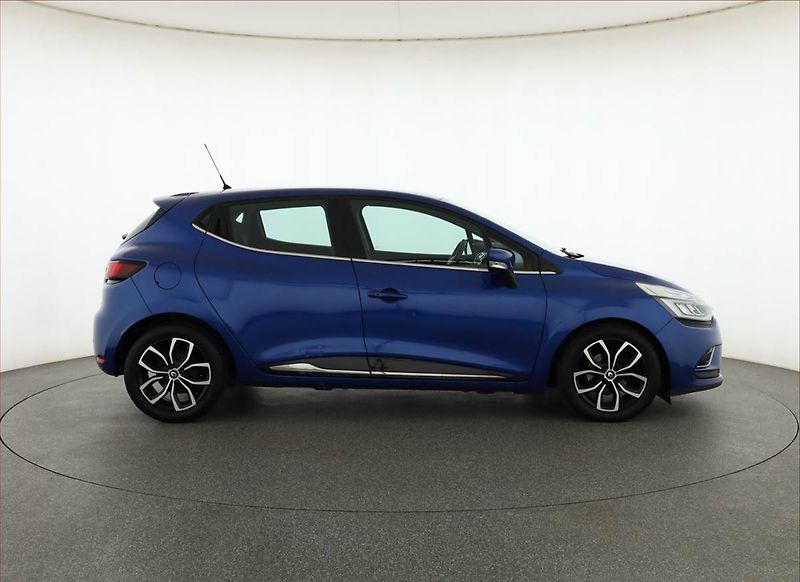 Renault Clio (2016) 1.2 TCe, Automat, Navi - fotka 6 z 18
