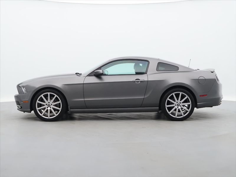 Ford Mustang 3.7 V6 227kW Aut Xenon Klima - fotka 4 z 27