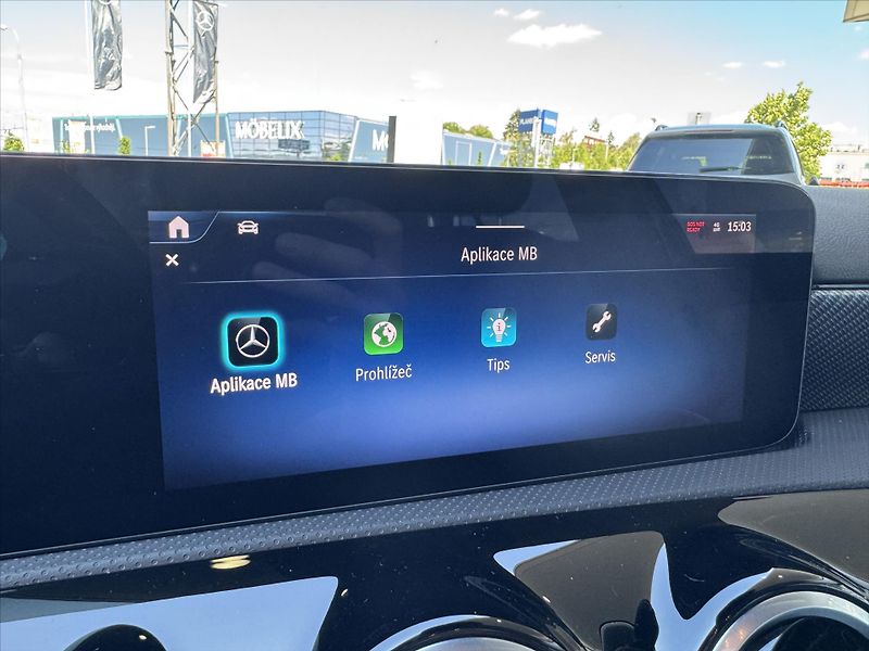 Mercedes-Benz Třídy A 200d Progressive - fotka 10 z 26