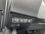 Toyota Corolla Cross 1.8 Hybrid Style ODBĚR 12/2026 - náhled 27