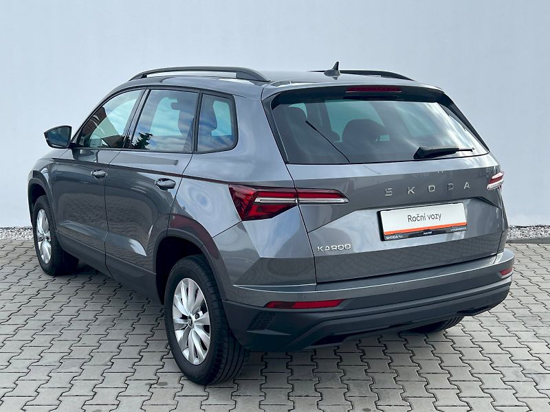 Škoda Karoq (2025) Selection 1.5TSi 110kW 6°manuá - fotka 8 z 30