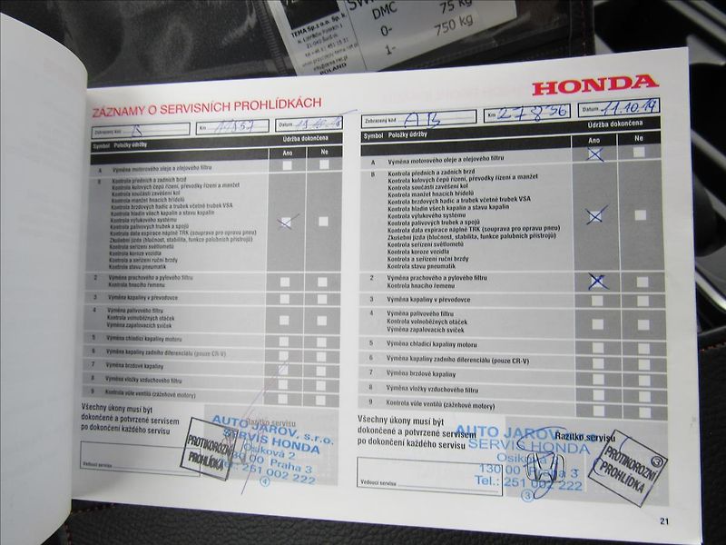 Honda CR-V 1,6 DTEC 4WD Automat Elegance - fotka 32 z 32