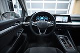 Volkswagen Golf 1,5 eTSI DSG KAMERA VÝHŘEV ČR - náhled 16