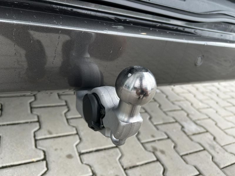 Ford Tourneo Custom Titanium L2 2.0 EcoBlue 110 kW - fotka 10 z 36