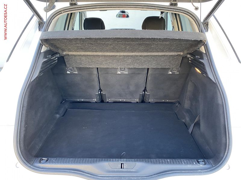 Citroën C4 SpaceTourer (2019) 1.2PT, Shine, AT, kamera - fotka 7 z 17