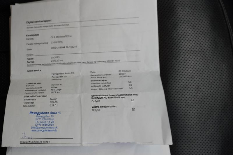 Mercedes-Benz CLS 3,0D 4MATIC AMG-LINE  - fotka 29 z 29