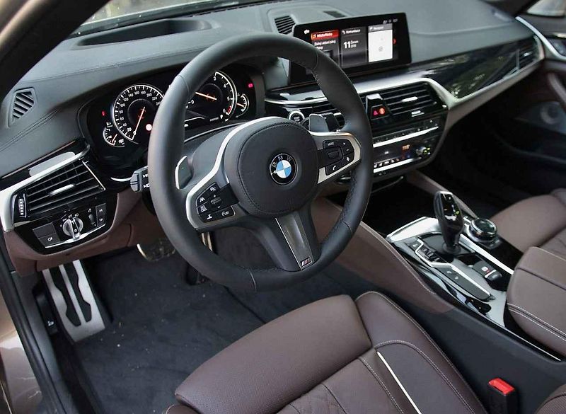 BMW M550d.
