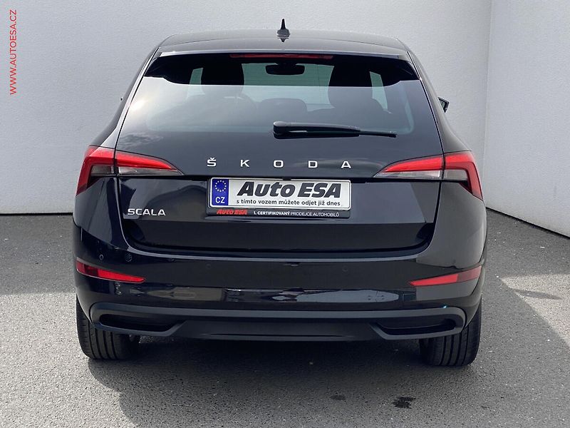 Škoda Scala (2023) 1.0 TSi, ČR, Style, LED - fotka 5 z 16