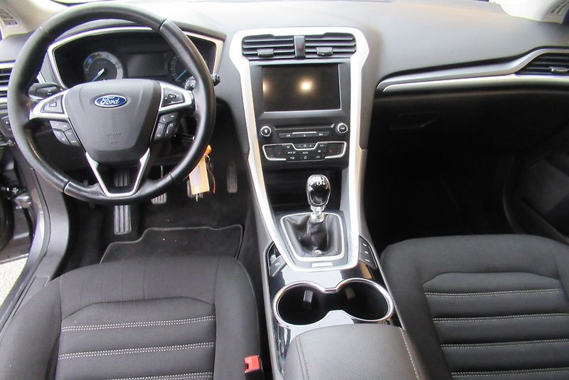 Ford Mondeo 2.0 TDCi AUT. KLIMA NAVIGACE - fotka 10 z 18